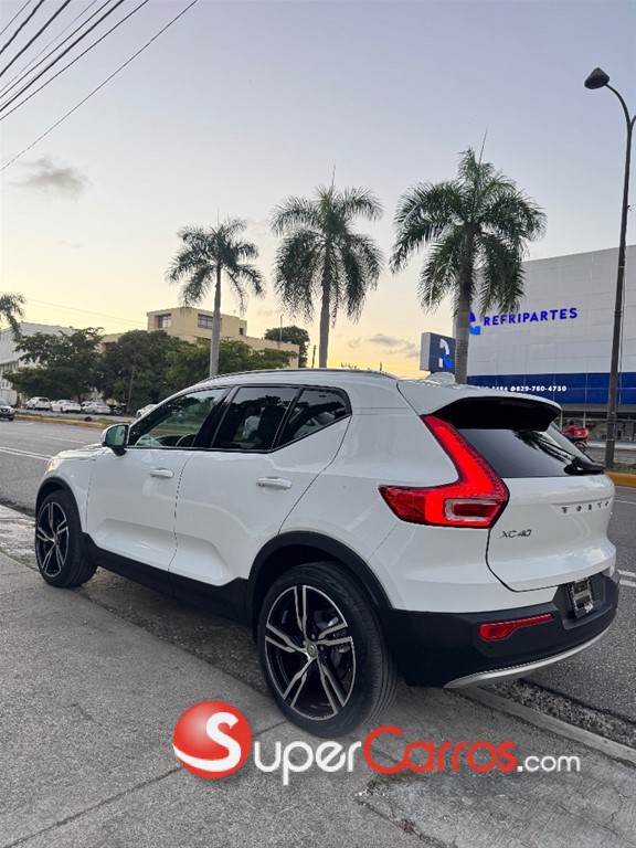 2020 Volvo XC40 — foto 5 / 11