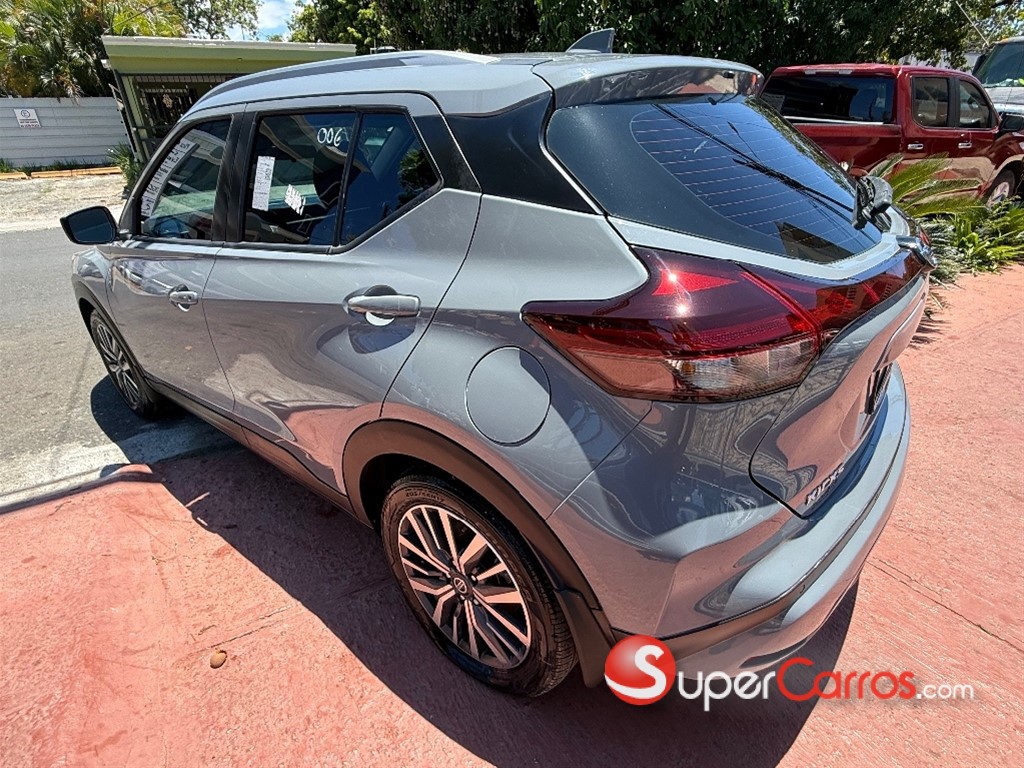 2021 Nissan Kicks SV — foto 7 / 12