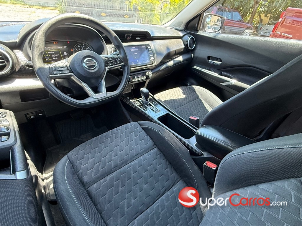 2021 Nissan Kicks SV — foto 10 / 12