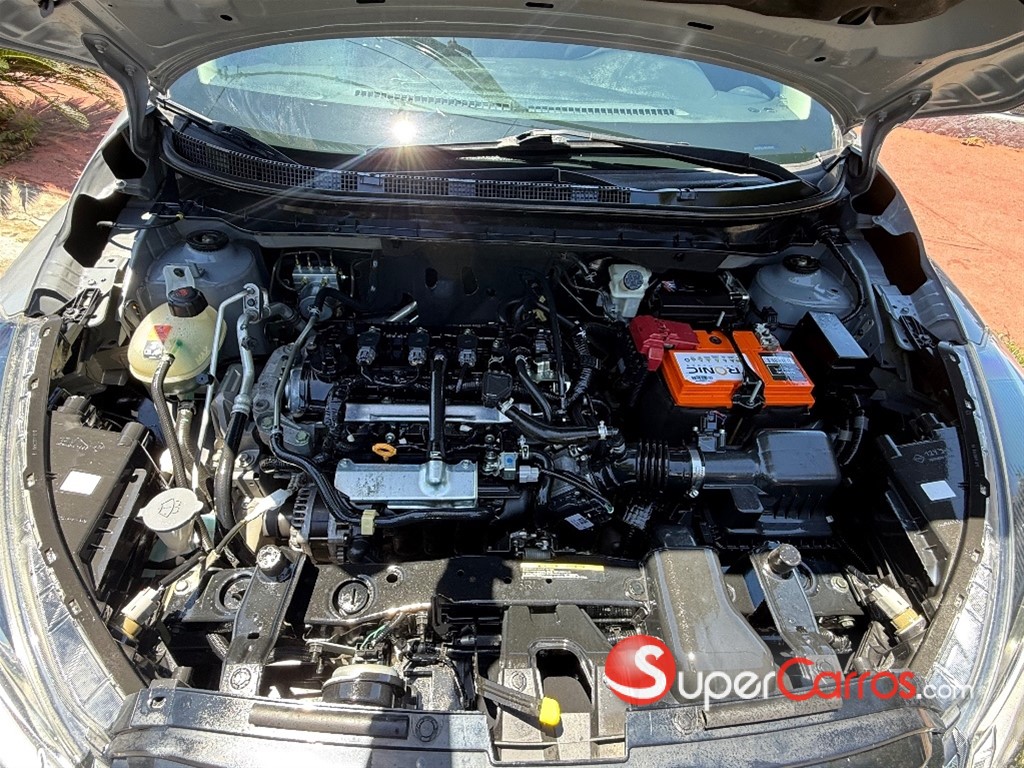 2021 Nissan Kicks SV — foto 12 / 12