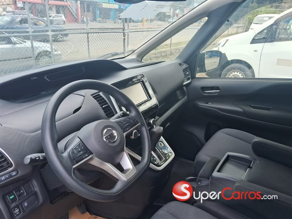 2020 Nissan Serena — foto 12 / 12