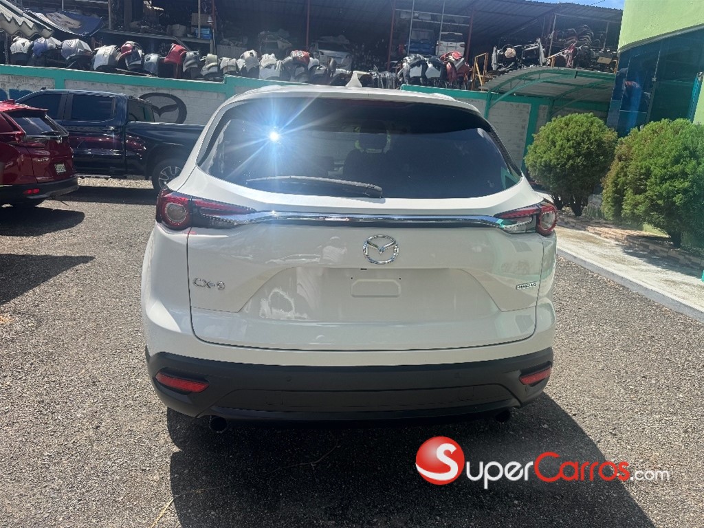2020 Mazda CX-9 Touring — foto 5 / 11