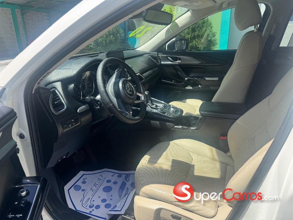 2020 Mazda CX-9 Touring — foto 8 / 11