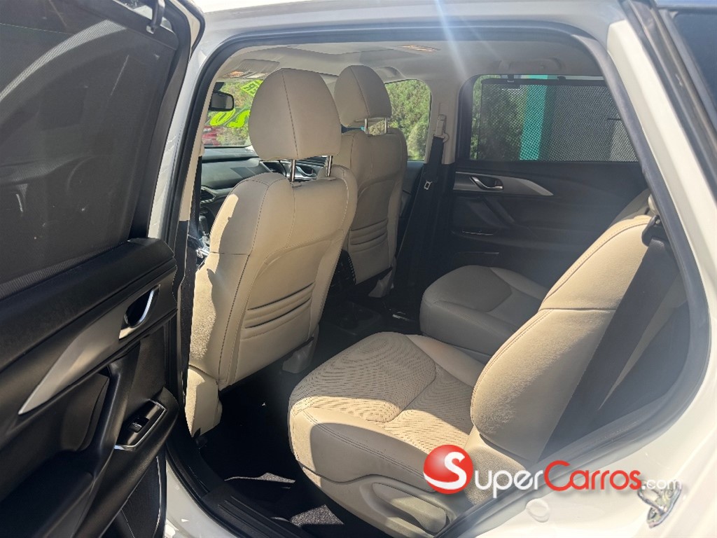 2020 Mazda CX-9 Touring — foto 9 / 11
