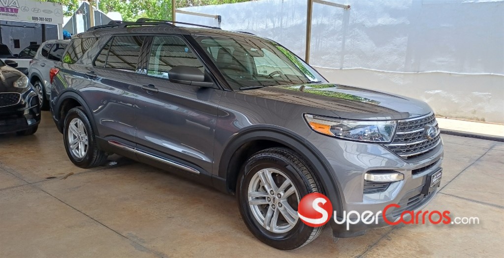 2022 Ford Explorer XLT 4WD — foto 2 / 12