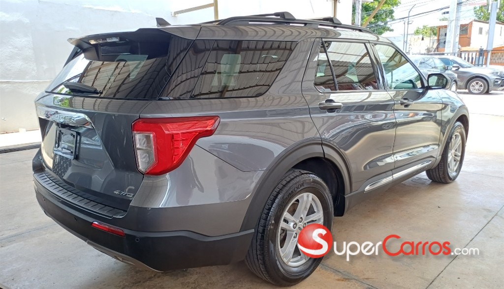 2022 Ford Explorer XLT 4WD — foto 4 / 12