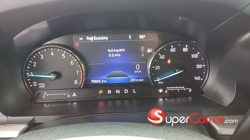 2022 Ford Explorer XLT 4WD — foto 10 / 12
