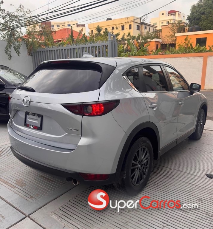 2020 Mazda CX-5 Touring — foto 9 / 12