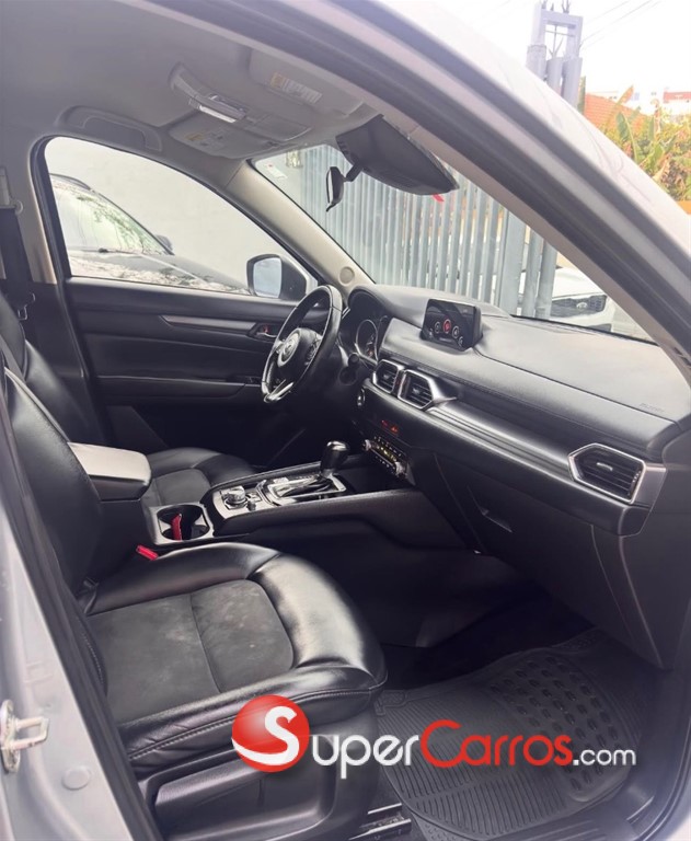 2020 Mazda CX-5 Touring — foto 11 / 12