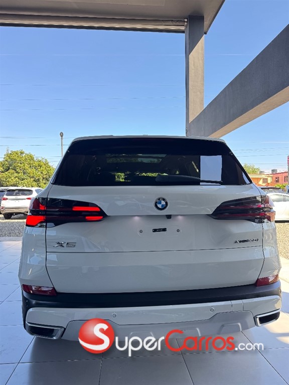 2024 BMW X 5 XDRIVE 40i — foto 8 / 11