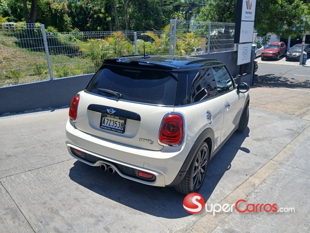 2017 Mini Cooper S Hardtop — foto 9 / 10