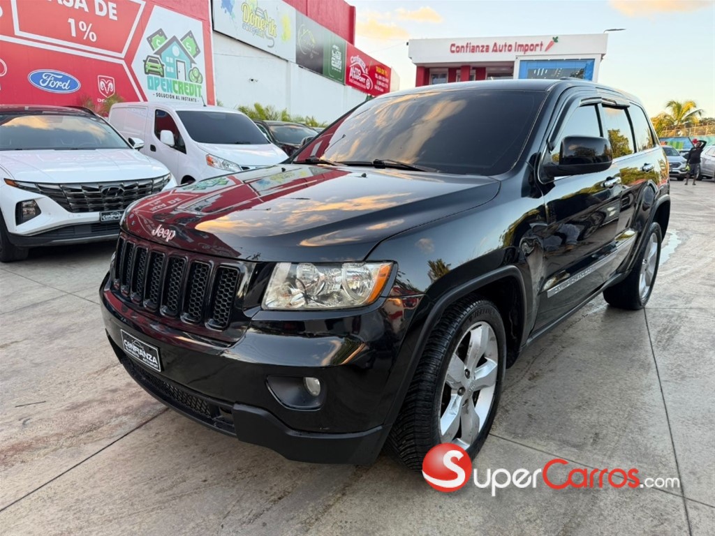 2013 Jeep Cherokee Laredo