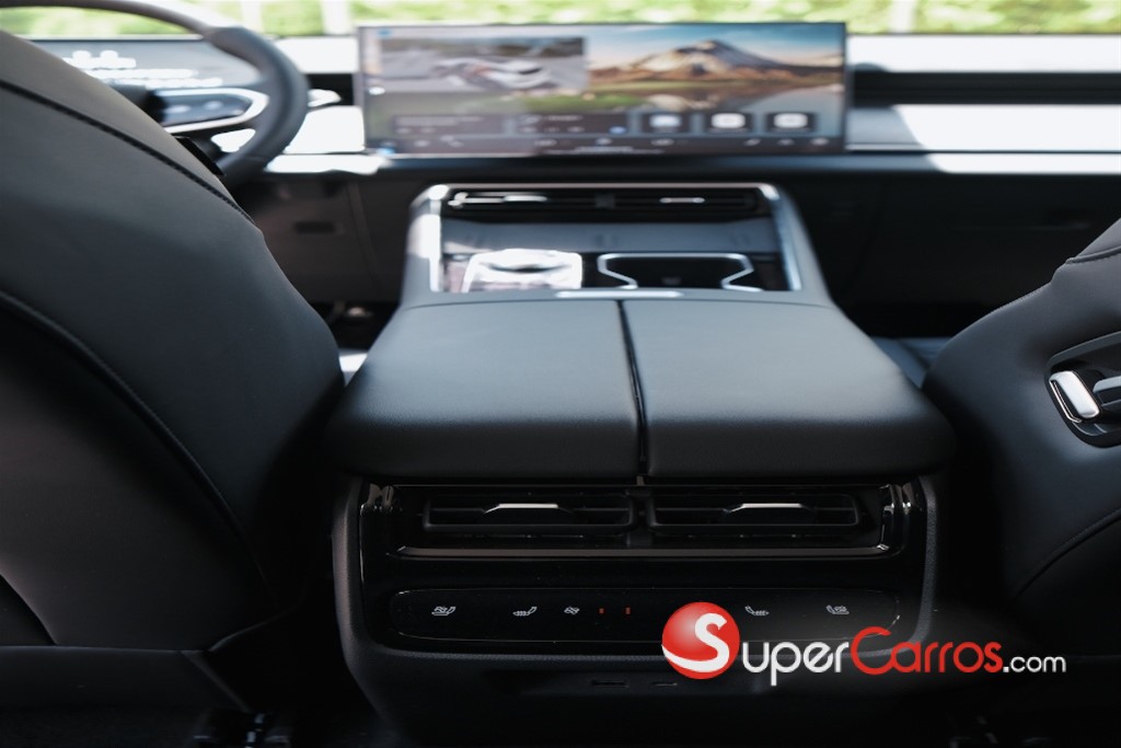 2026 Chery Tiggo 9 — foto 11 / 12