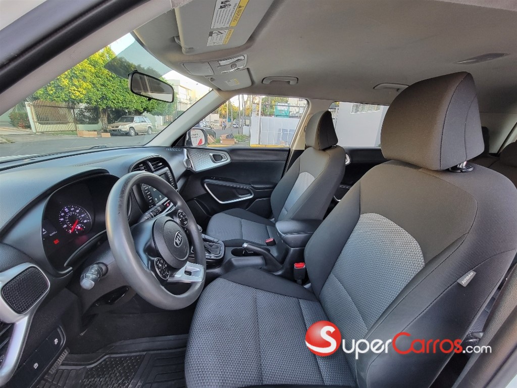 2021 Kia Soul — foto 6 / 10