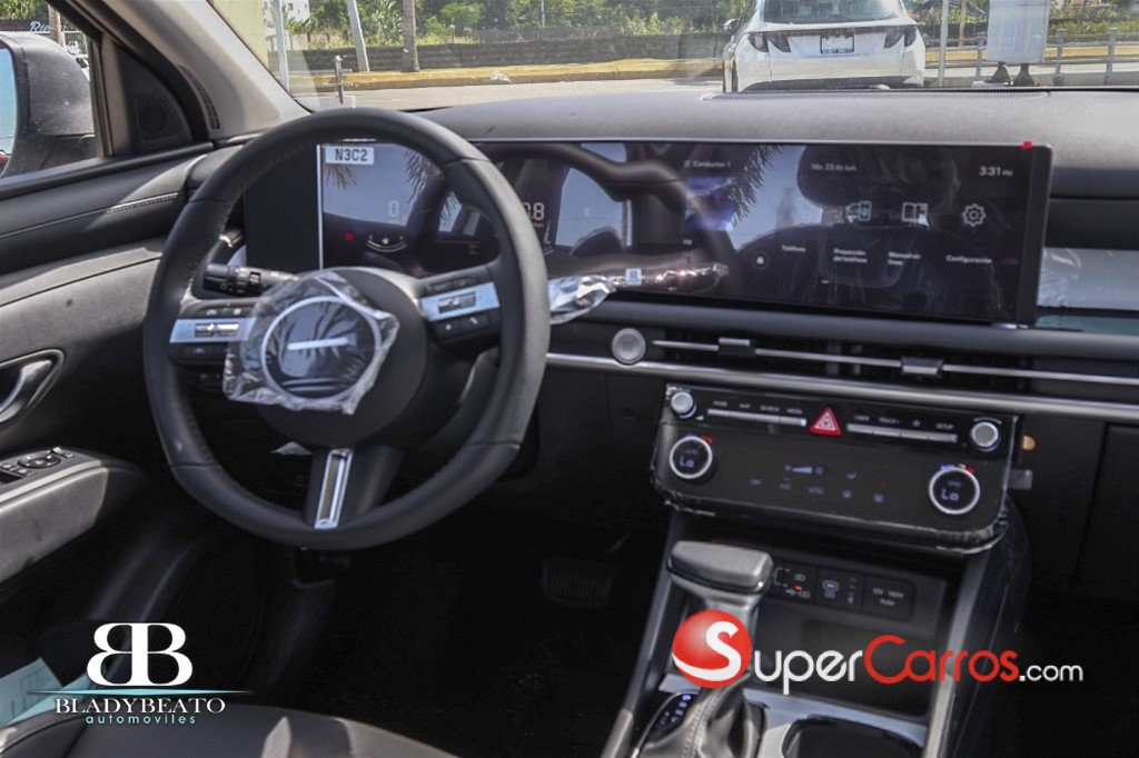 2026 Hyundai Tucson Signature — foto 7 / 12