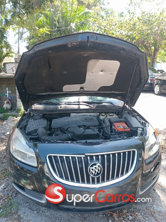 2011 Buick REGAL — foto 5 / 12