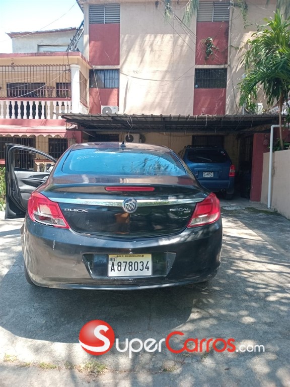 2011 Buick REGAL — foto 6 / 12