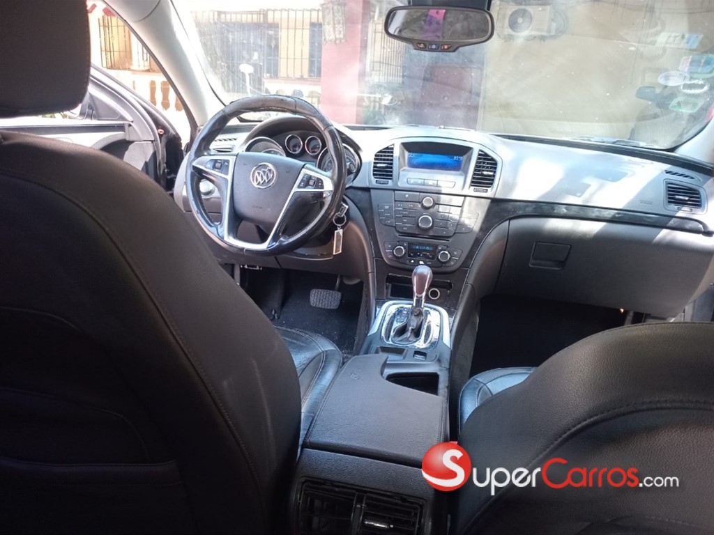 2011 Buick REGAL — foto 7 / 12