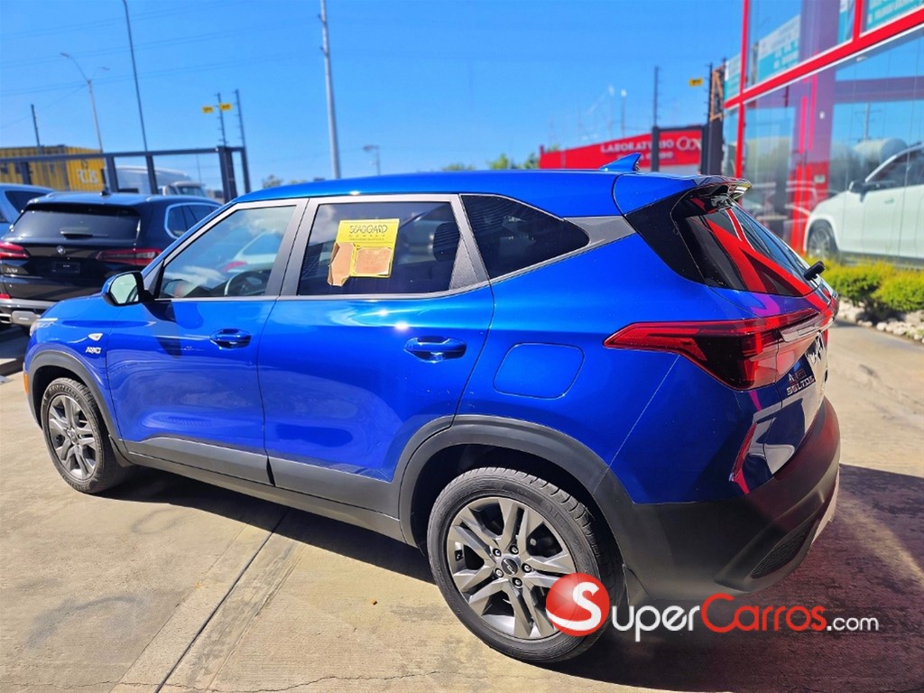 2022 Kia Seltos — foto 3 / 9