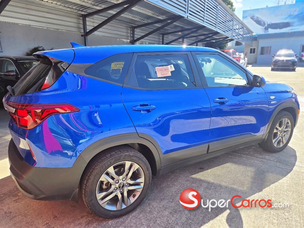 2022 Kia Seltos — foto 6 / 9