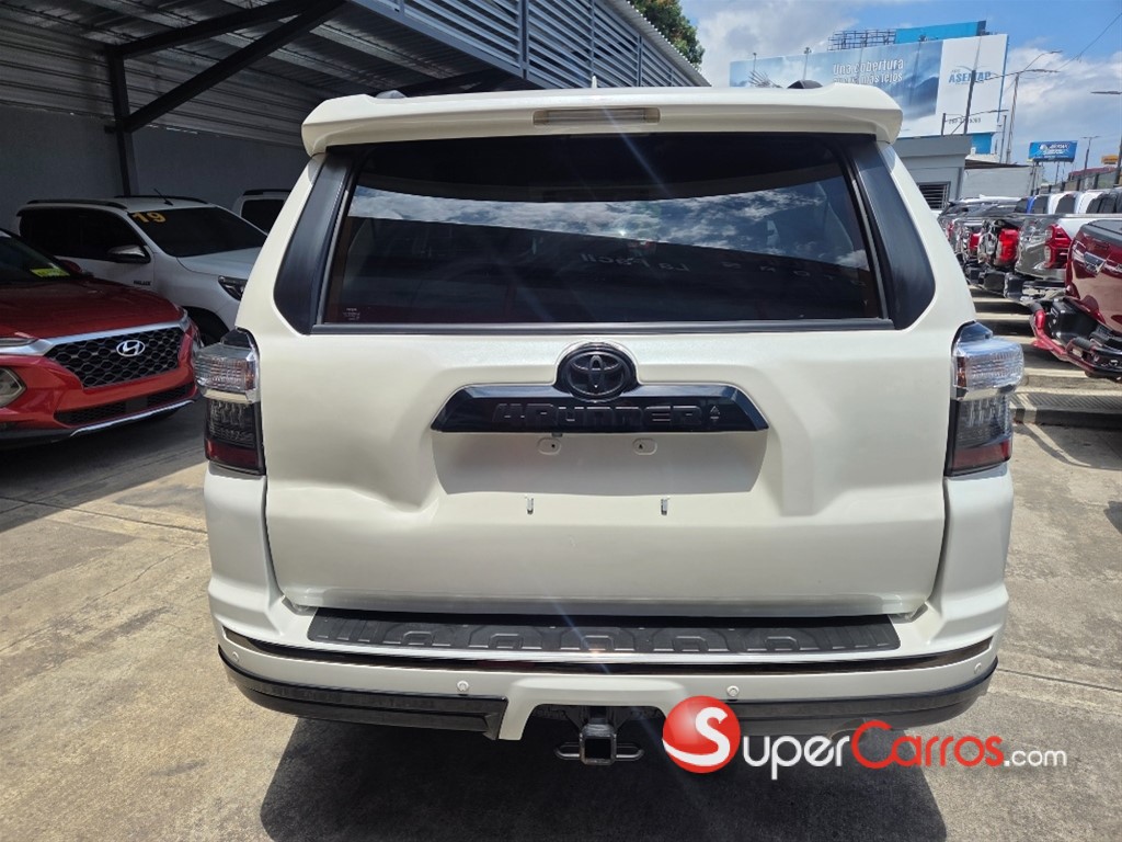 2021 Toyota 4 Runner Limited Nightshade — foto 5 / 8