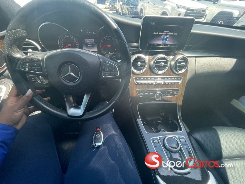2018 Mercedes-Benz Clase C 300 — foto 2 / 6