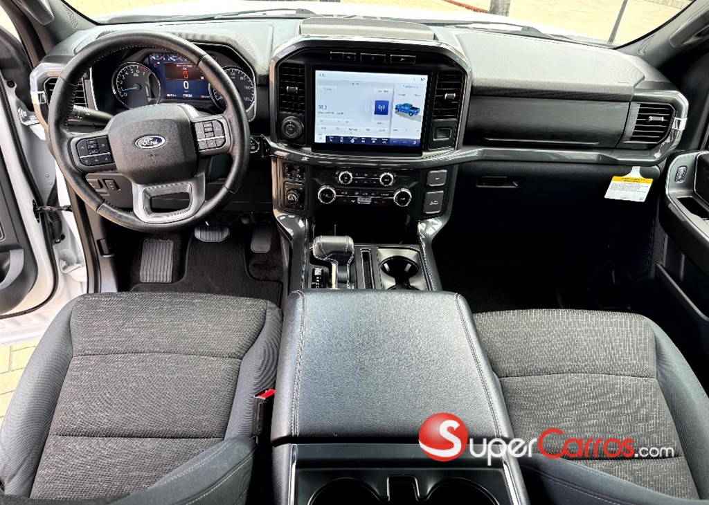 2022 Ford F 150 XLT ECOBOOST — foto 8 / 12