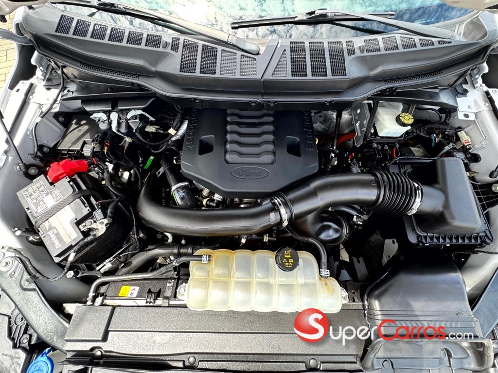 2022 Ford F 150 XLT ECOBOOST — foto 10 / 12