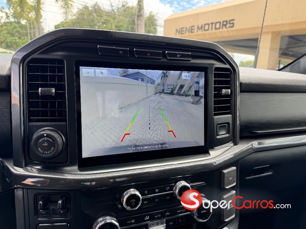 2022 Ford F 150 XLT ECOBOOST — foto 11 / 12