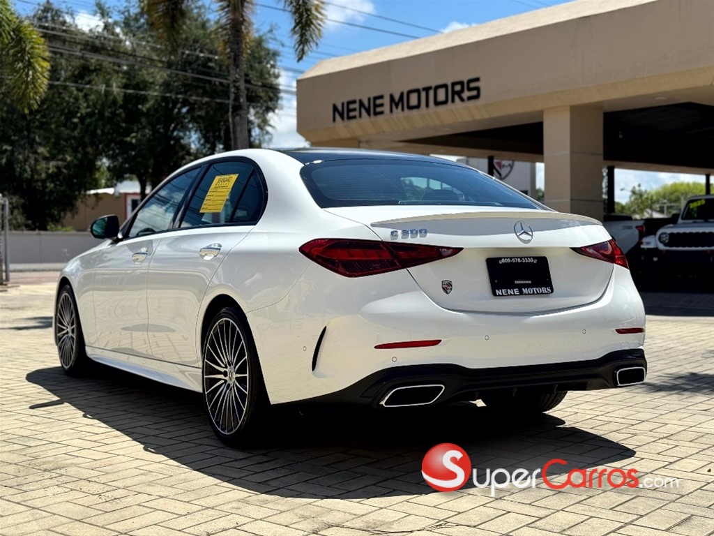 2023 Mercedes-Benz Clase C 300 AMG — foto 5 / 12