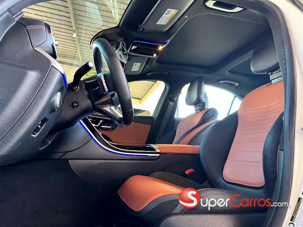 2023 Mercedes-Benz Clase C 300 AMG — foto 6 / 12