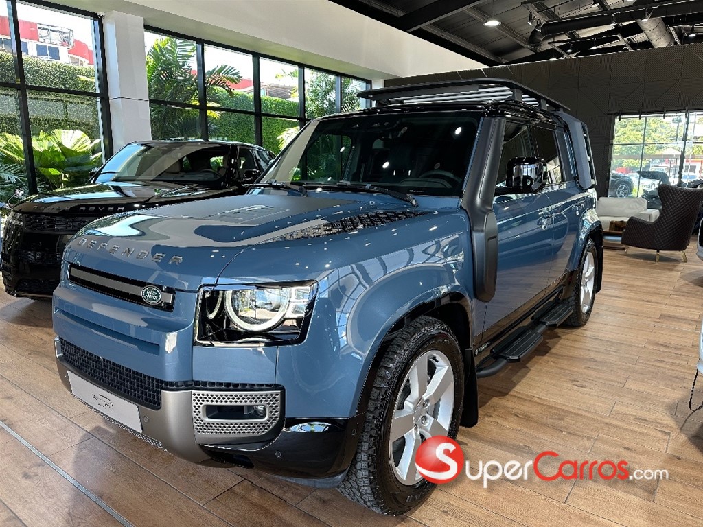 2025 Land Rover Defender 110 SE HYBRID
