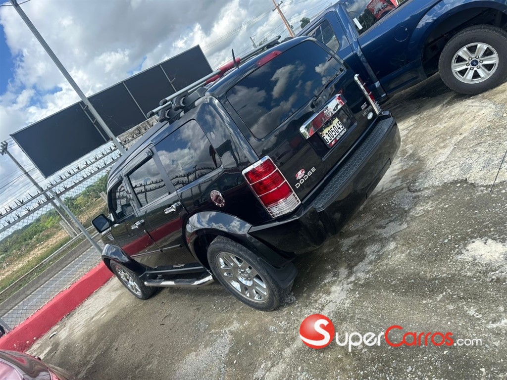 2011 Dodge Nitro — foto 3 / 7