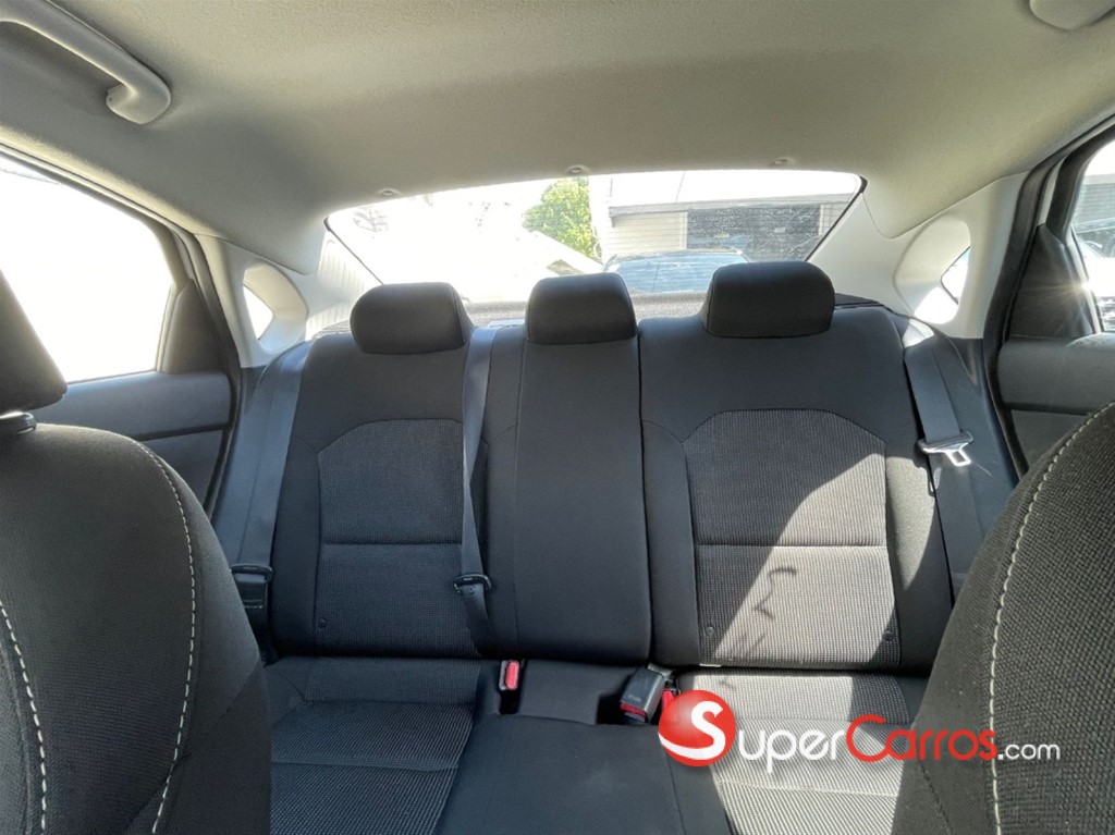 2021 Kia Forte LXS — foto 11 / 12