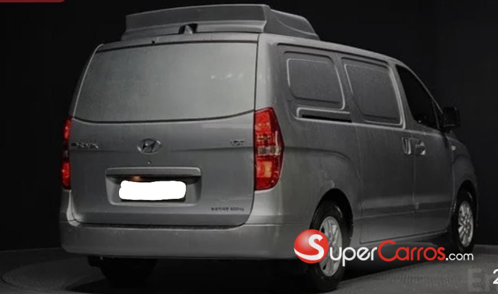2020 Hyundai Grand Starex — foto 3 / 12