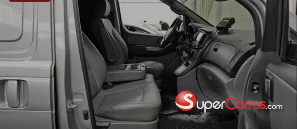 2020 Hyundai Grand Starex — foto 6 / 12