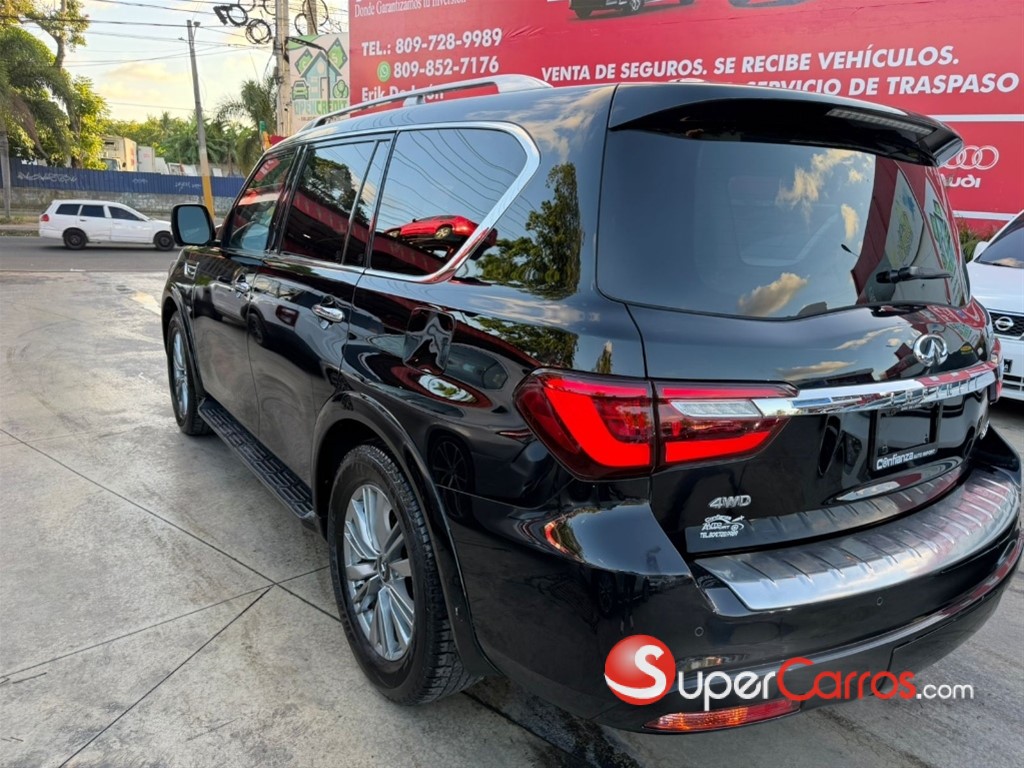 2020 Infiniti QX-80 — foto 5 / 10