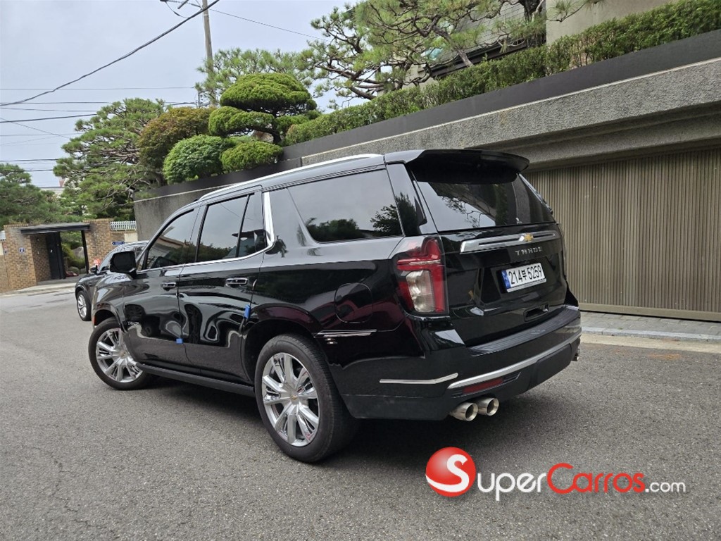 2023 Chevrolet Tahoe Highcountry — foto 2 / 12