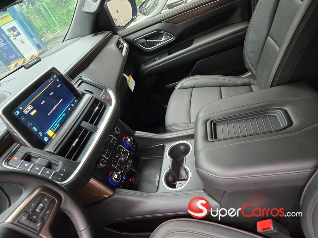 2023 Chevrolet Tahoe Highcountry — foto 6 / 12