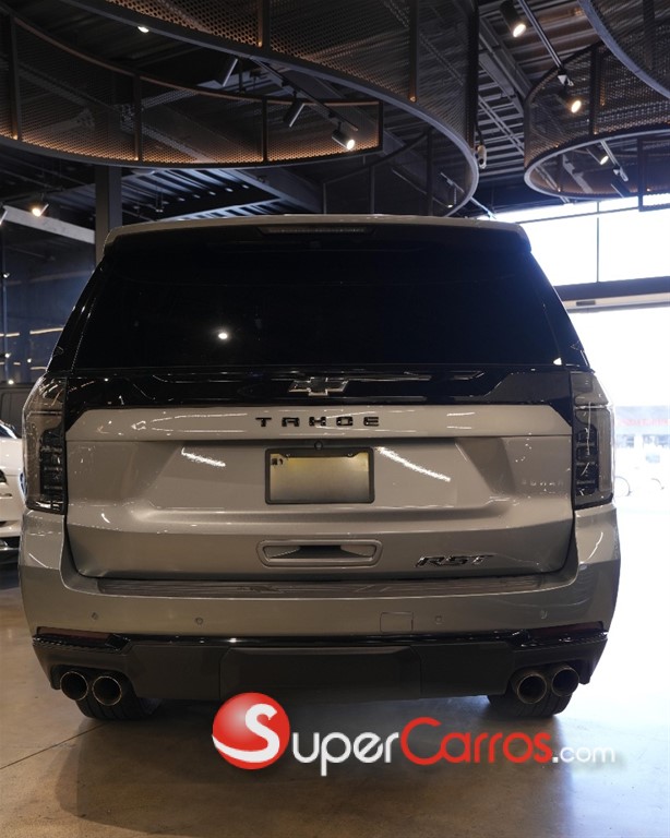 2025 Chevrolet Tahoe RST — foto 5 / 12