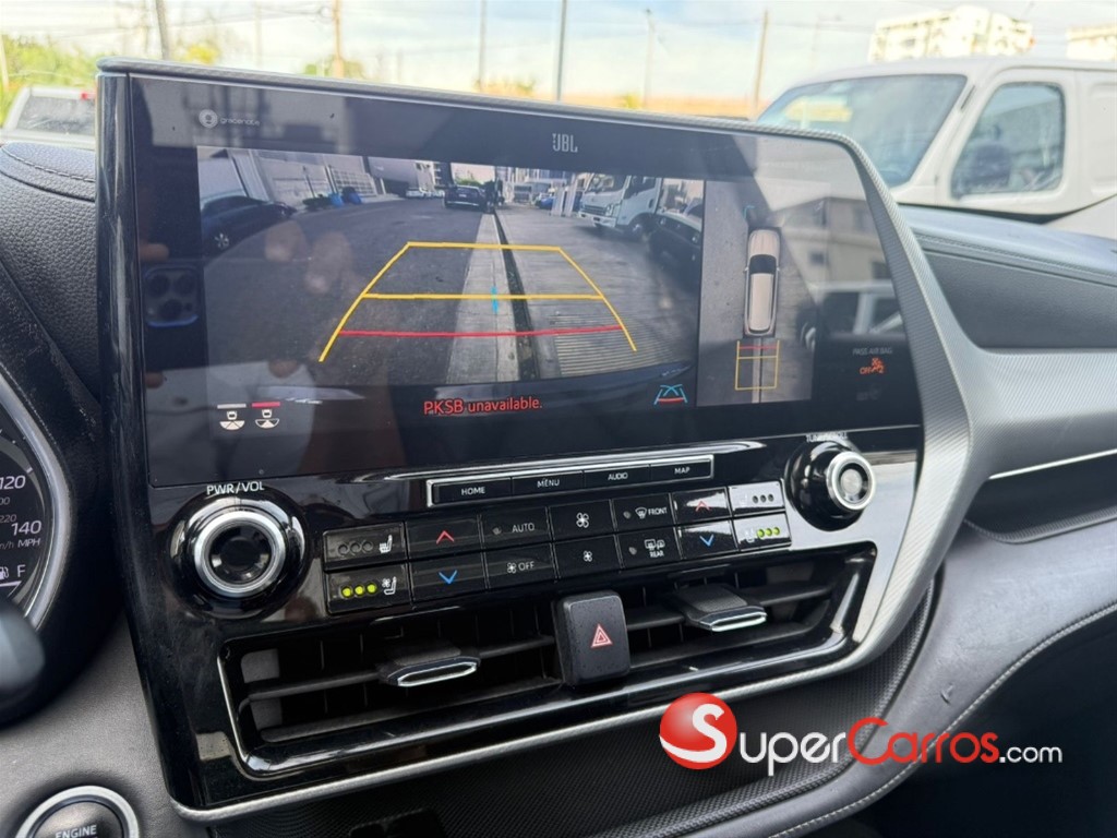 2021 Toyota Highlander Platinum — foto 11 / 12