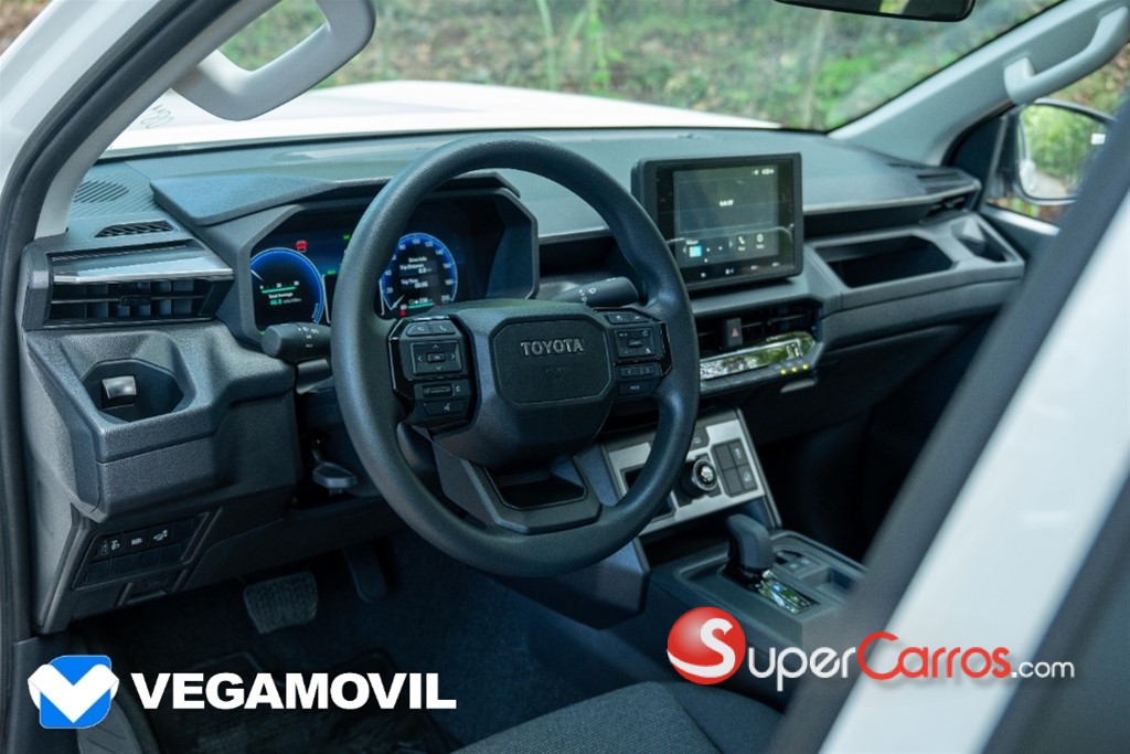 2026 Toyota Hilux LIMITED BEV — foto 6 / 12