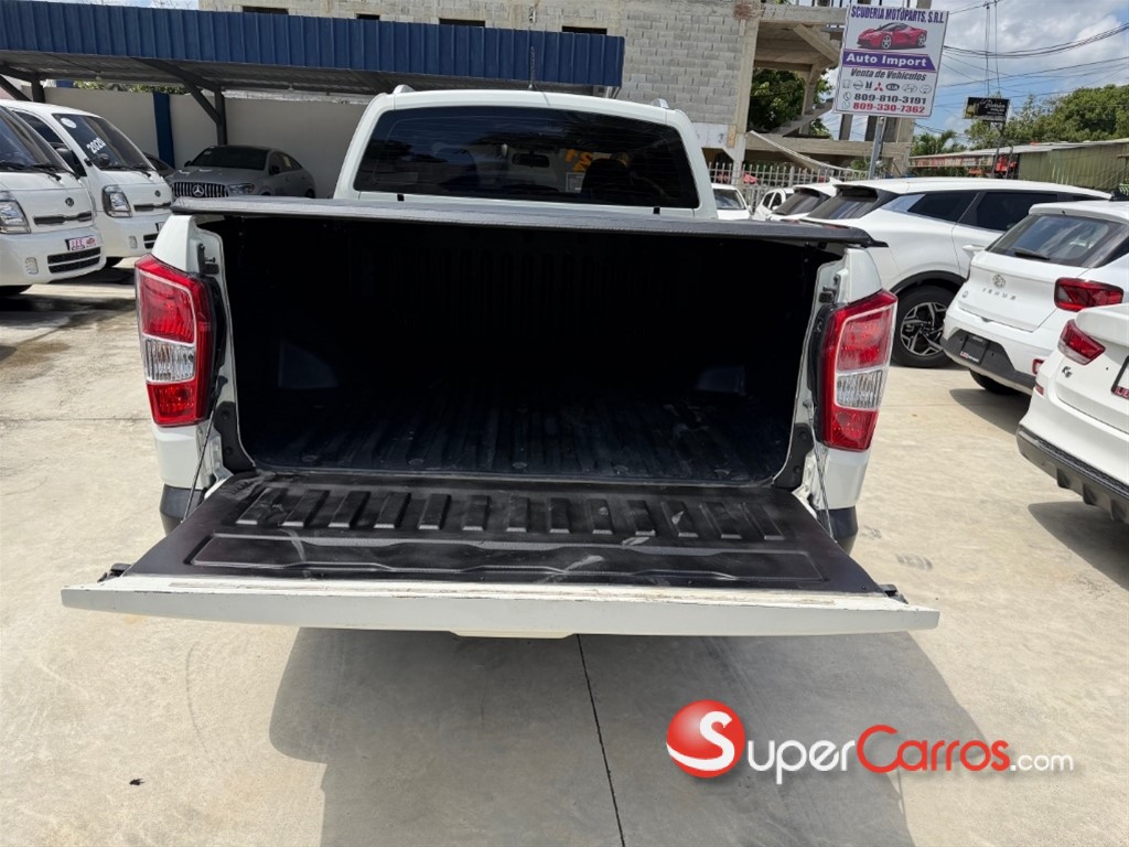2021 SsangYong Rexton — foto 6 / 12