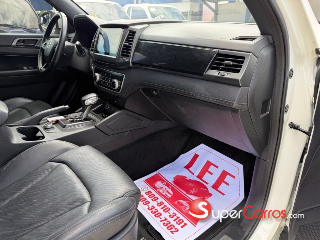 2021 SsangYong Rexton — foto 12 / 12