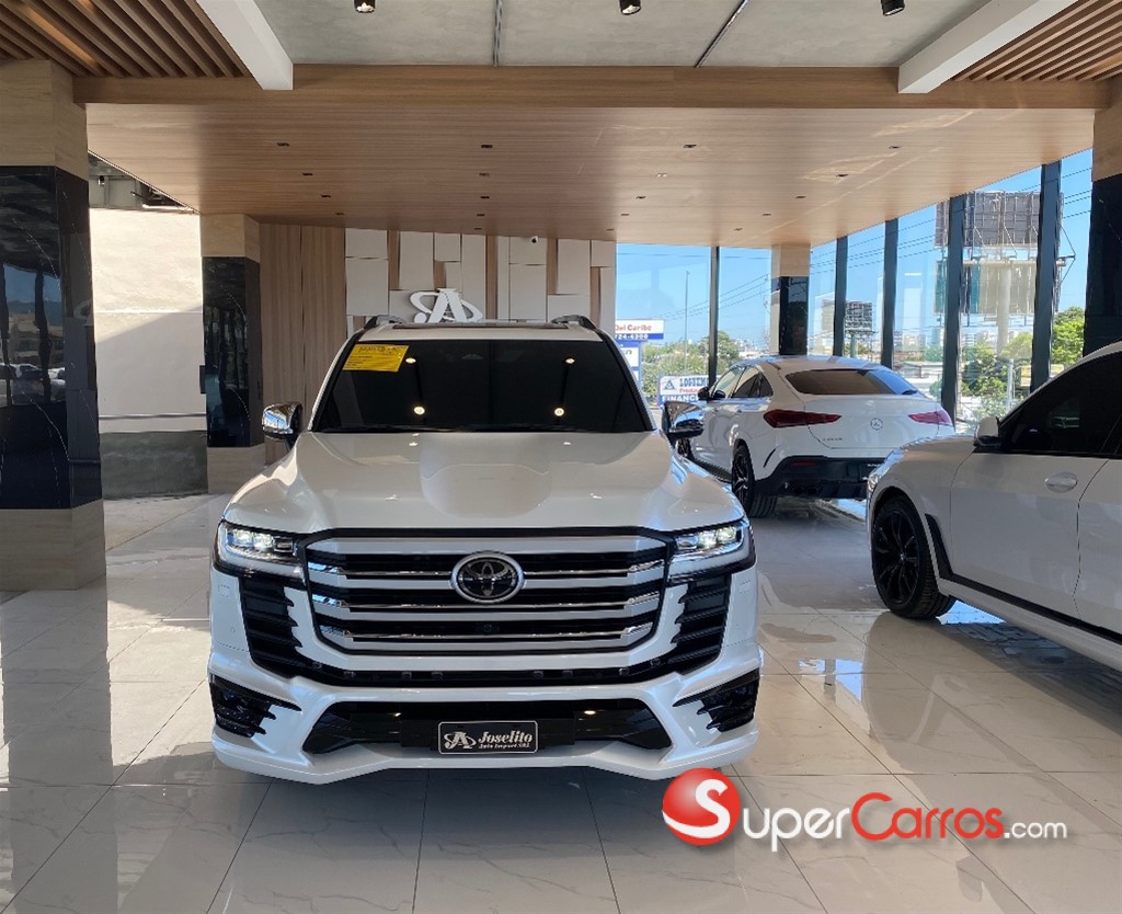 2026 Toyota Land Cruiser 300 VX-R — foto 2 / 12