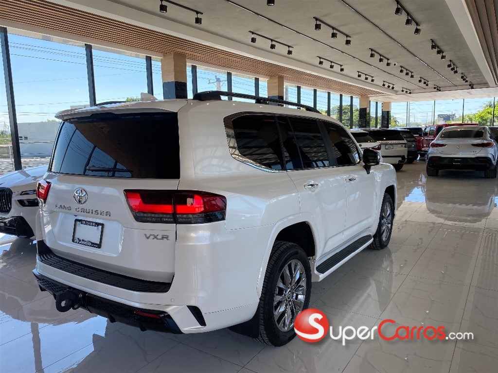 2026 Toyota Land Cruiser 300 VX-R — foto 6 / 12