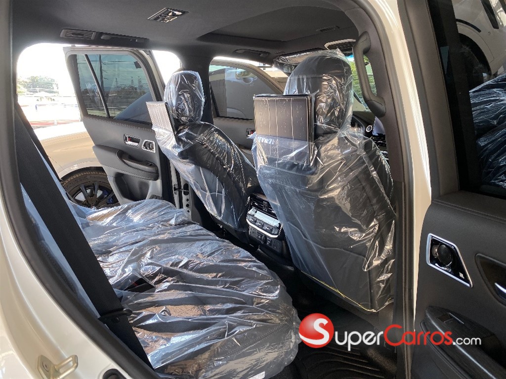 2026 Toyota Land Cruiser 300 VX-R — foto 9 / 12