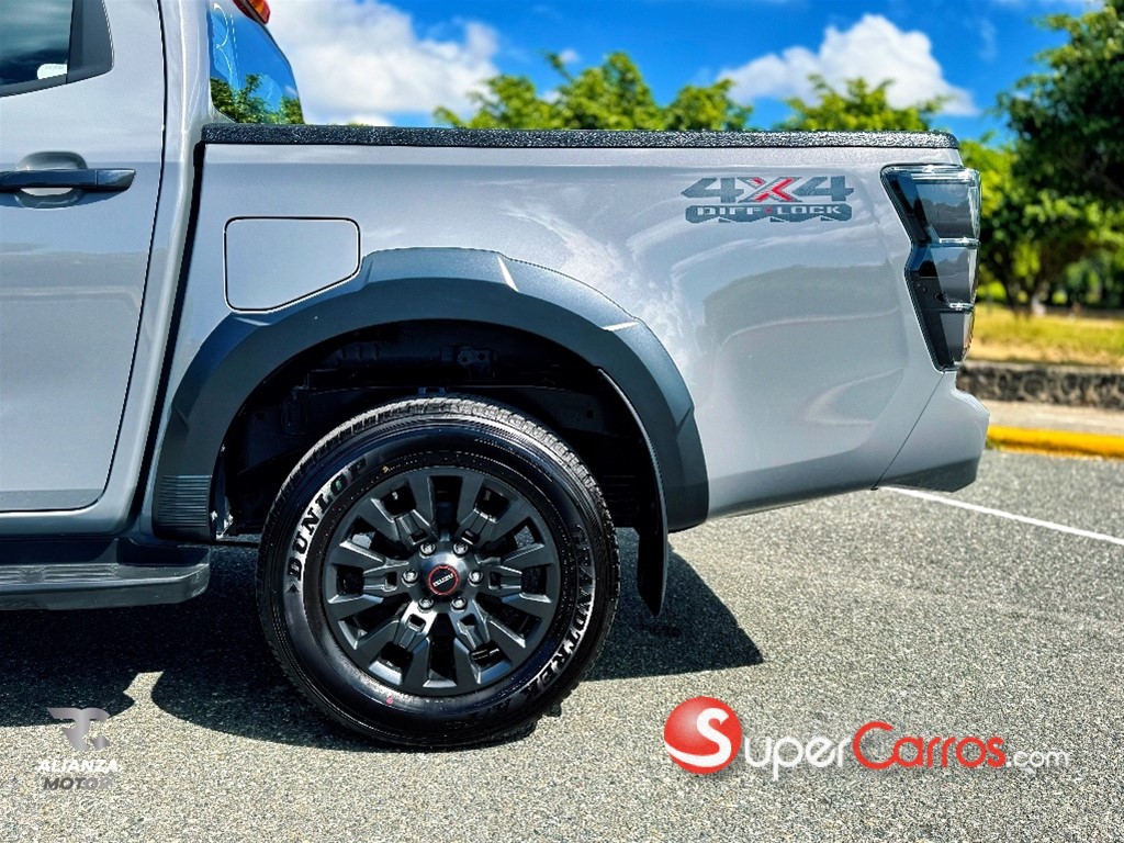 2027 Isuzu DMAX LSE — foto 5 / 12