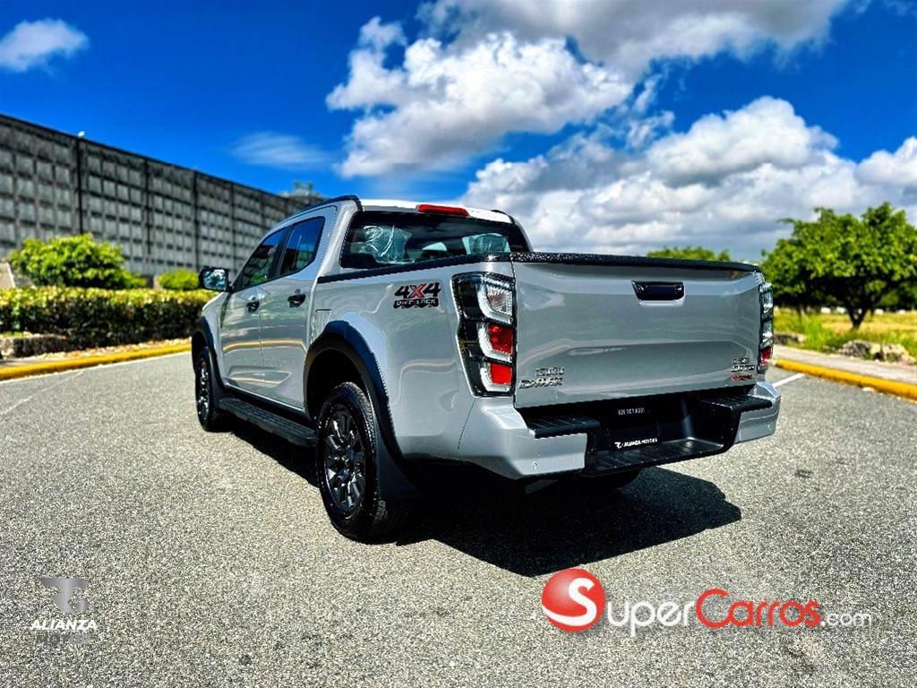 2027 Isuzu DMAX LSE — foto 7 / 12