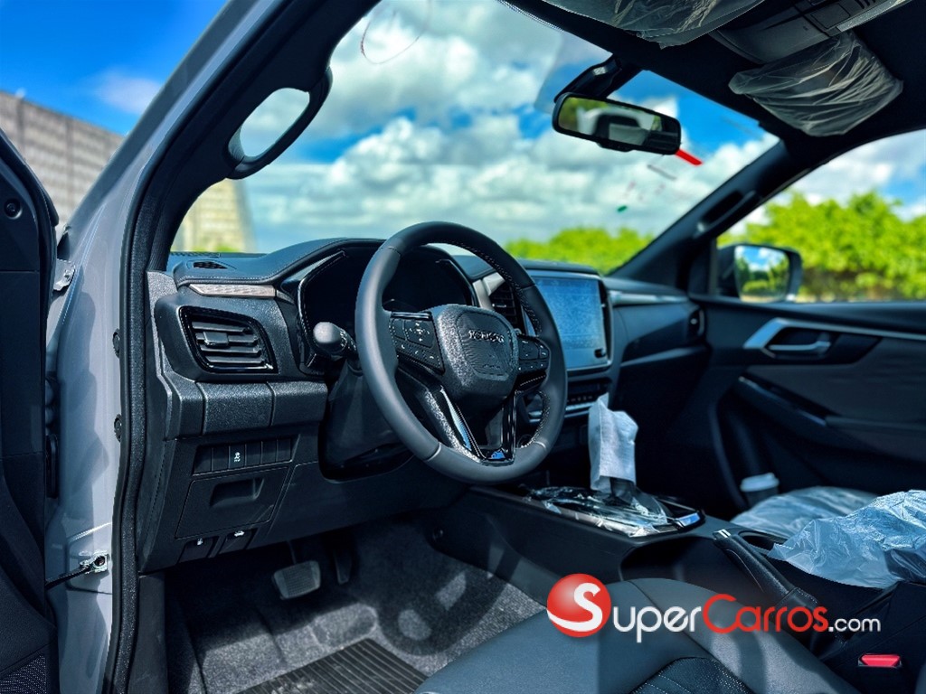 2027 Isuzu DMAX LSE — foto 12 / 12
